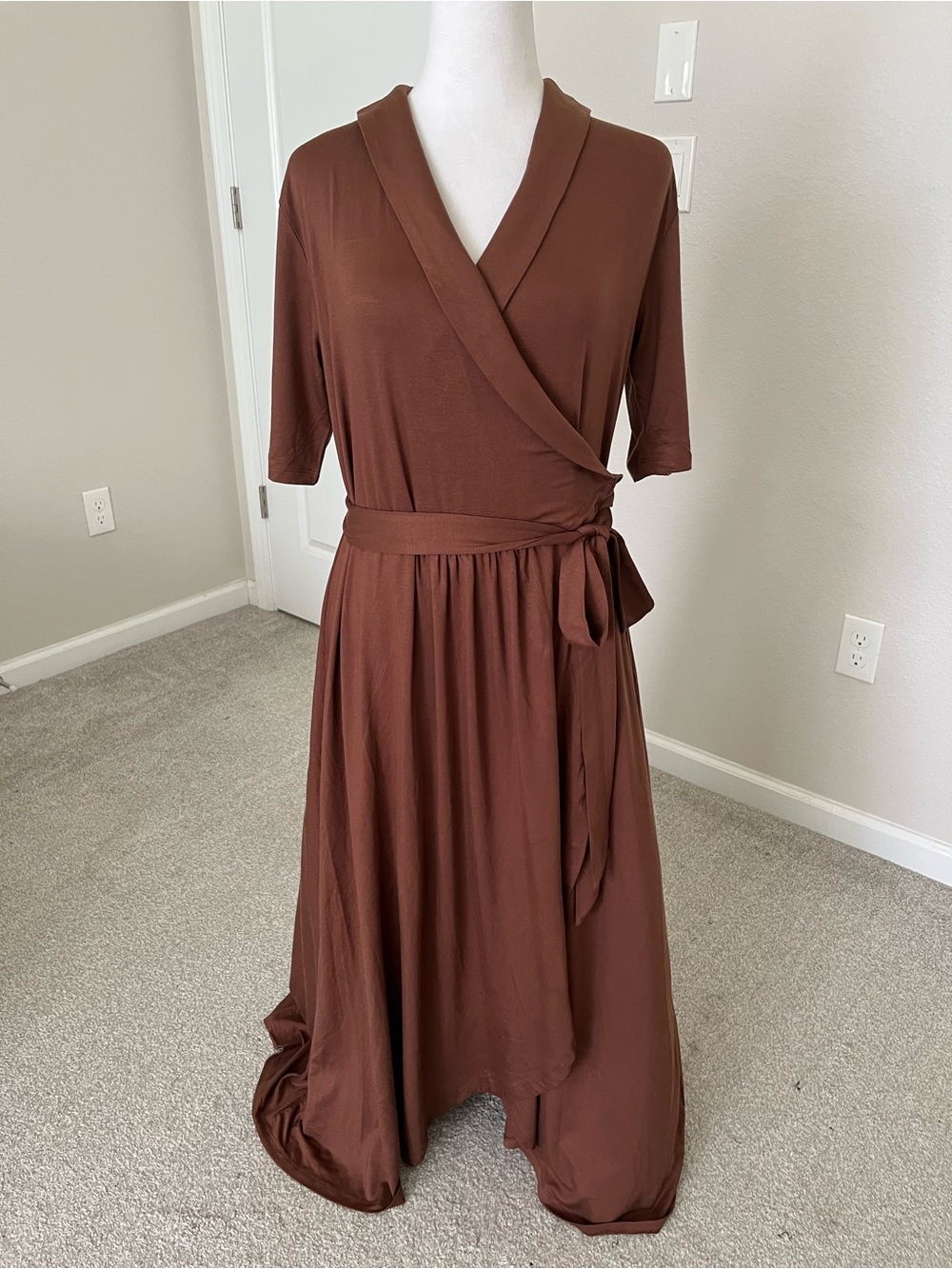 NWT Quince Brown Tencel Jersey Wrap Midi Dress Size Large